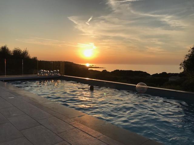 Apartment Roc E Mare