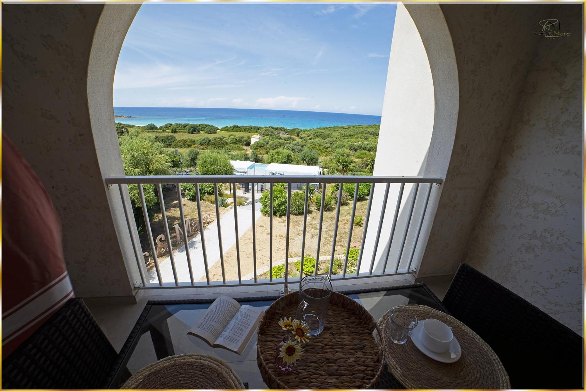 Apartment Roc E Mare *